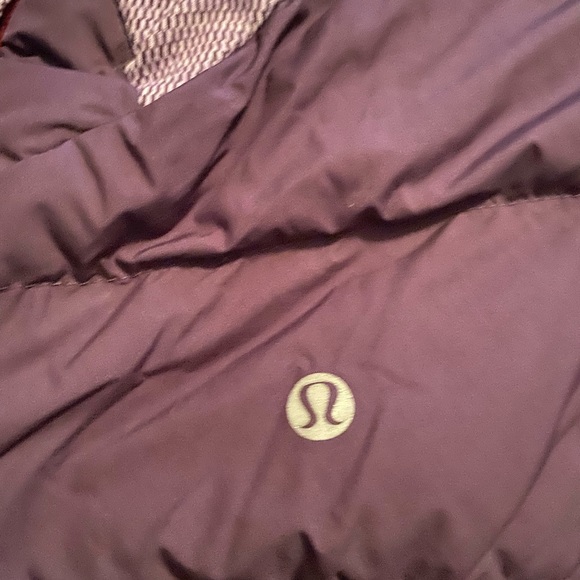 Lululemon Purple Zip Up Goose Down For A Run Light Insulated Jacket - Picture 5 of 6